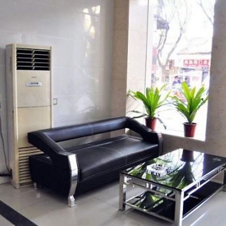 Aoqi Business Hotel Kanton Exterior foto